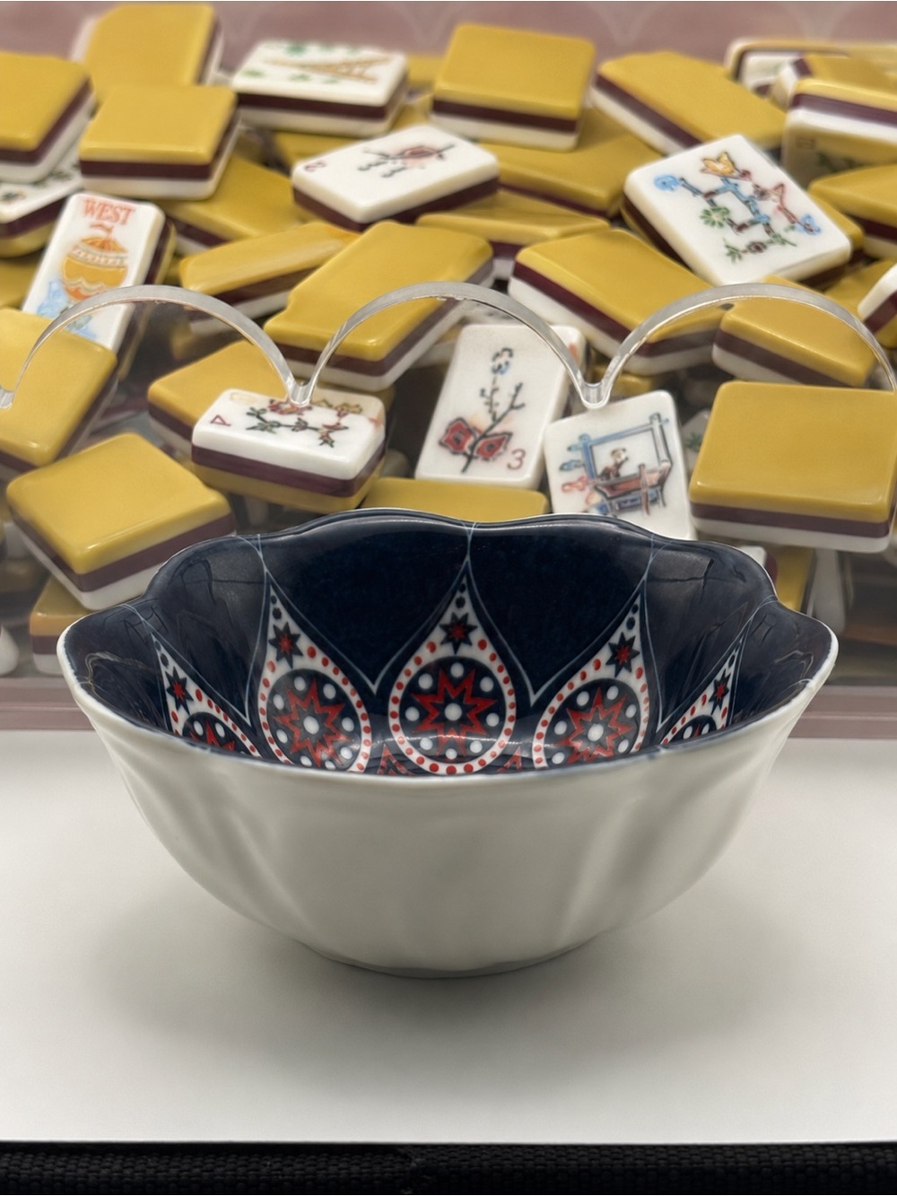 Mahjong Tiles Ceramic Dice Dish blue and red